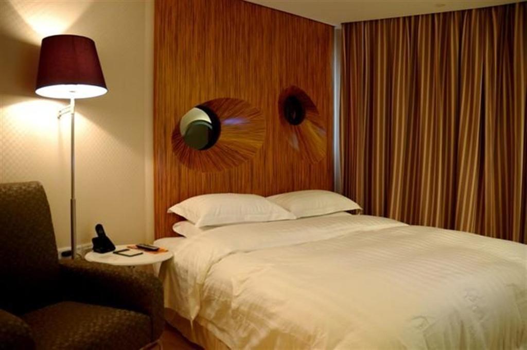 Brook Hotel Hangzhou Room photo